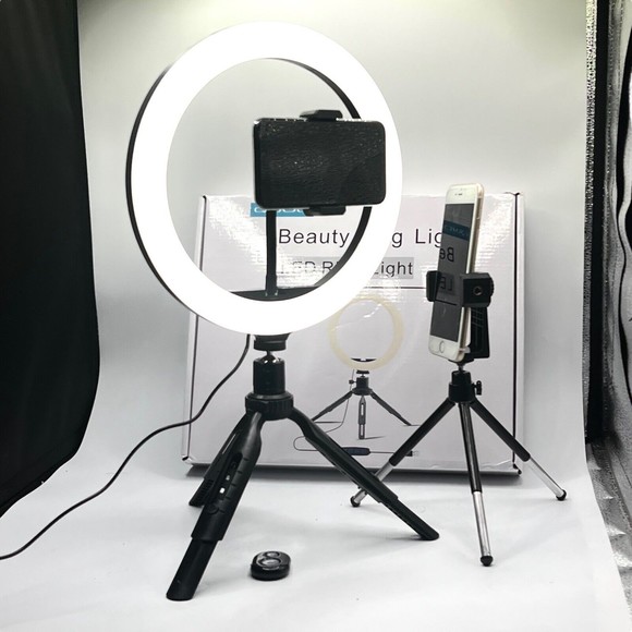 10" LED Ring Light Selfie Influencer  with Tripod Stand & Phone Holder  & Remote - Picture 12 of 12